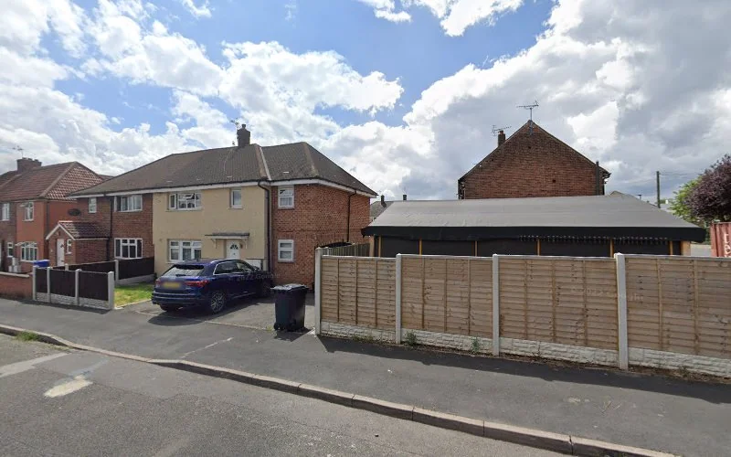 Dr Randeep Gill - Revive Dental Practice - Dental clinic in Derby