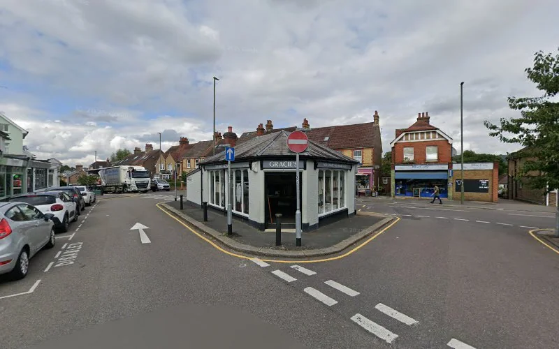 Mainline Acrylics - Dental clinic in Reigate