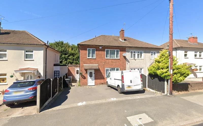 Rees Stephen L - Dental clinic in Dudley