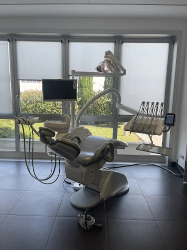 Dragon Dental Engineering Ltd. - Dental Supply Shop in Saint Asaph