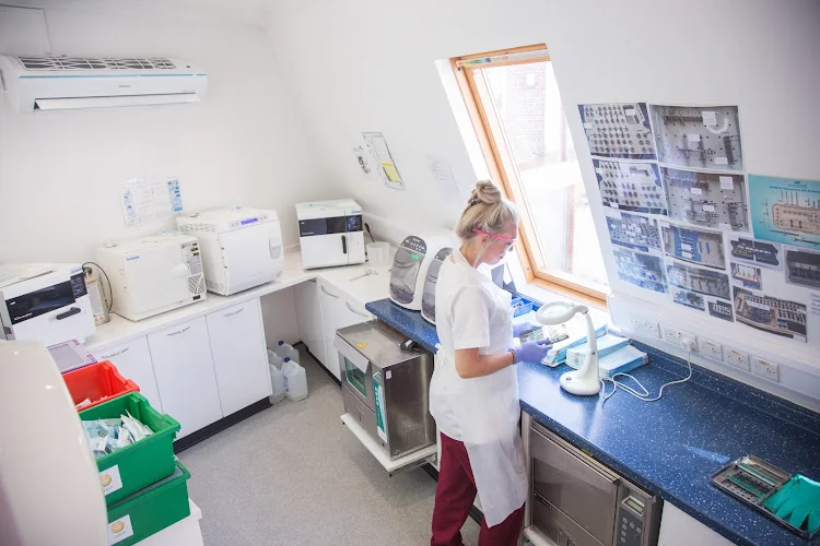 Denmark Street Dental Practice - Dental implants periodontist in Gateshead