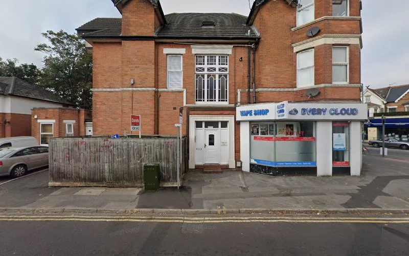 Kauley Ronny - Dental clinic in Bournemouth