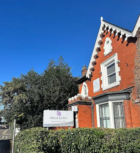 The Smile Clinic - Dental clinic in Warrington