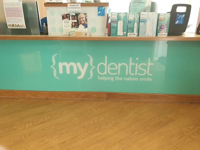 mydentist, Garratt Lane, Tooting - Dentist in London