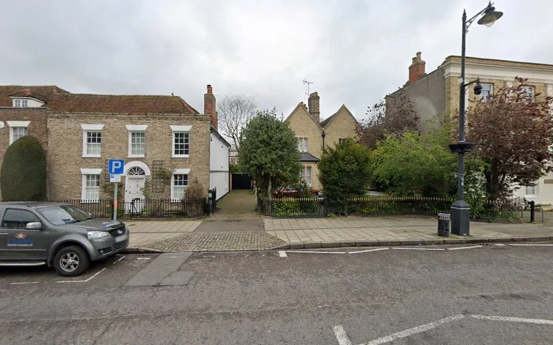 Newlands Dental Surgery - Dental clinic in Witham