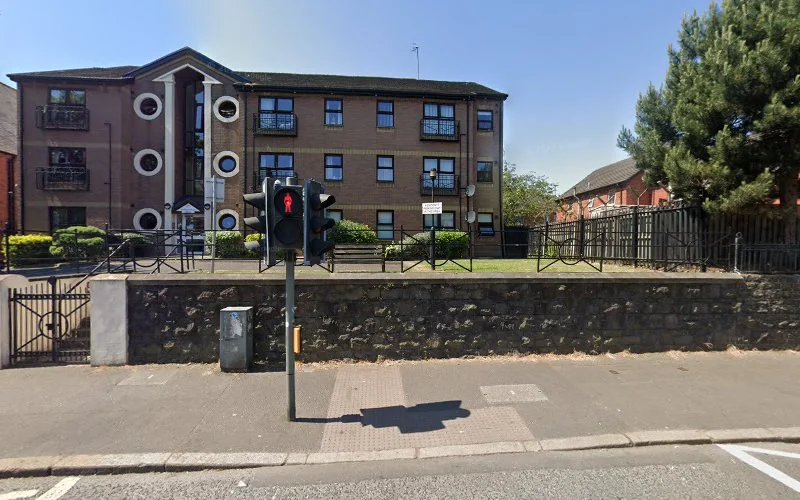 smilesbrighter - Cosmetic dentist in Belfast