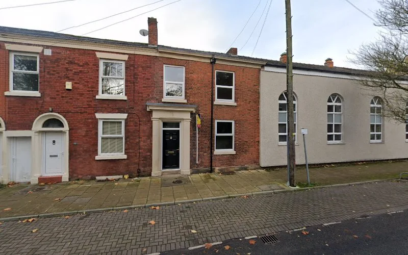 Incisive Dental Practice - Dental clinic in Preston