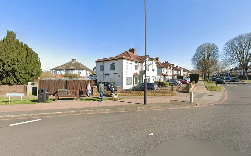 Rattan Mr R - Dental clinic in West Wickham