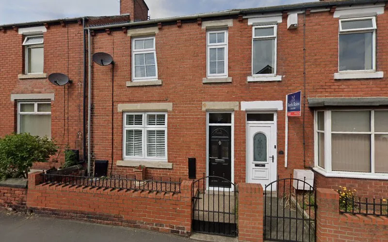 Dental Technicians - Dentist in Chester-le-Street