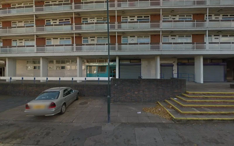 Fiaz M - Dental clinic in Coventry