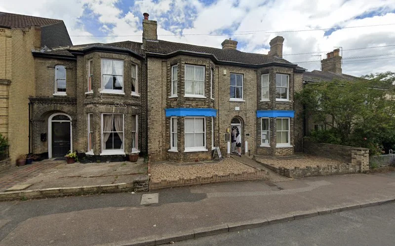 P C Dental Lab - Dental laboratory in Beccles