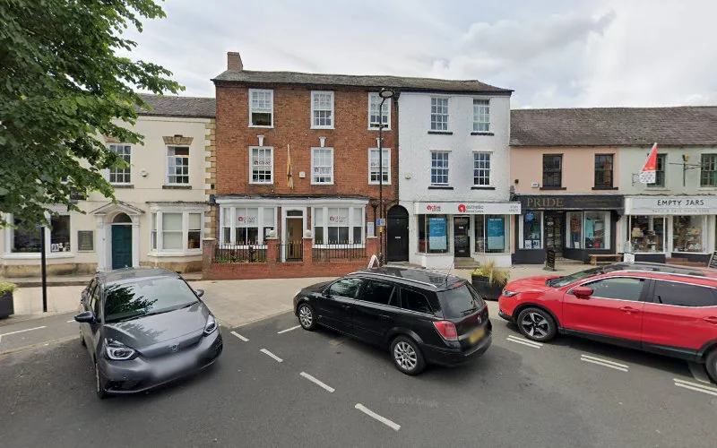 Saul Samita - Dentist in Evesham