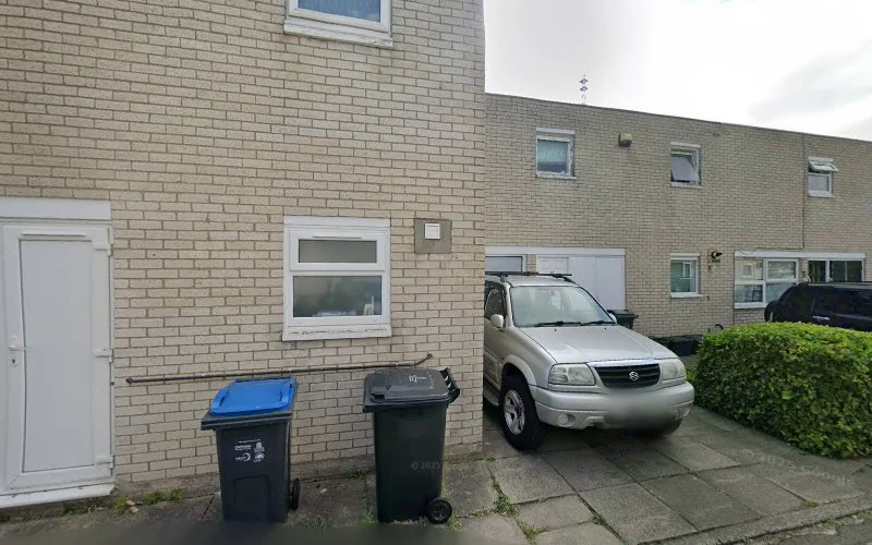 vip Dental Agency London - Dental clinic in Mitcham