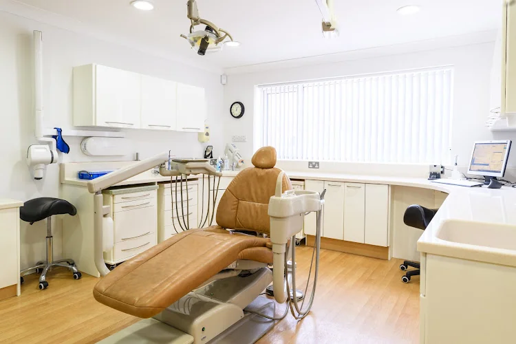 The Dental Centre Dental & Implant Team - Cosmetic dentist in Ferndown