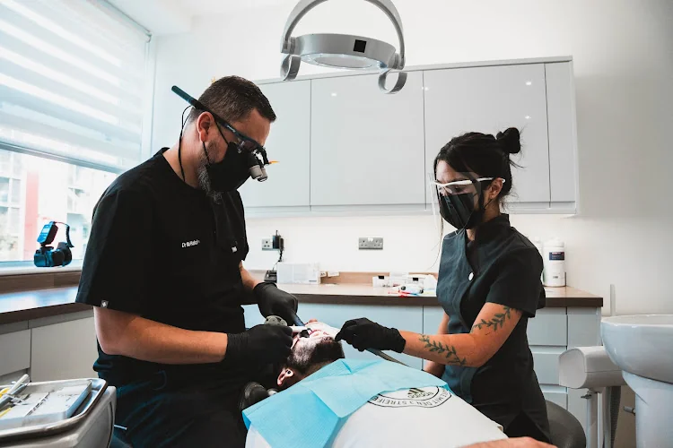 Smile Rooms Milton Keynes - Dentist in Milton Keynes