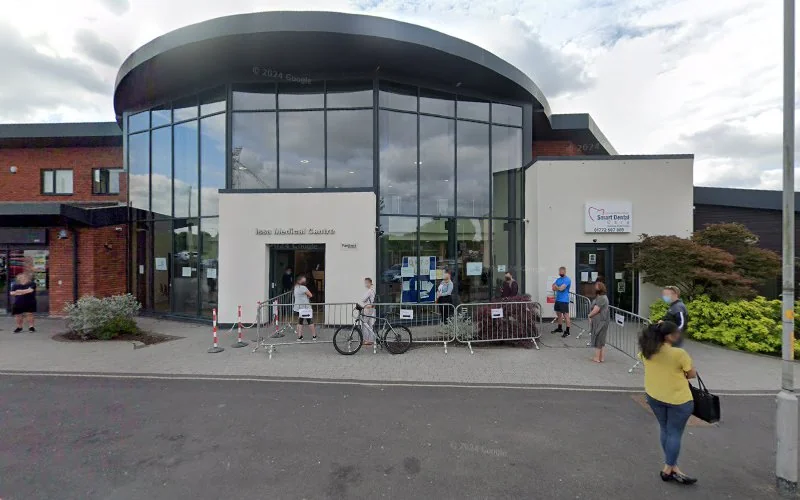 Dr Uzma Ghodiwala - Dentist in Preston