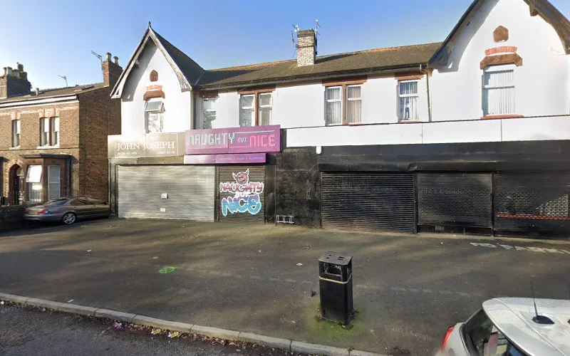 Nelson C - Dental clinic in Liverpool