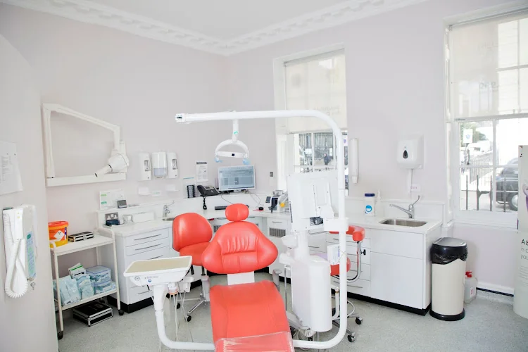 Museum Dental Suites - Dentist in London