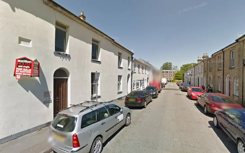 Mr Jamie O'Donell - Dental clinic in Norwich