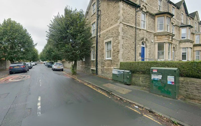 Mrs S Nikzad - Euro Dental Practice - Dentist in Swindon