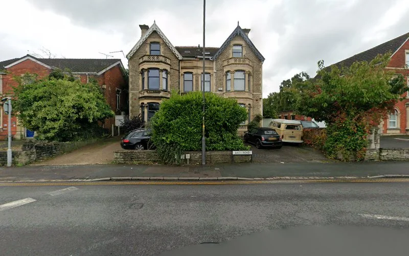 Borland C R T - Dental clinic in Swindon