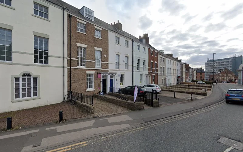 Mrs L K Cave & Associates - Dentist in Newcastle upon Tyne