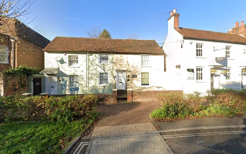 Jones Richard Mark - Dentist in Horsham