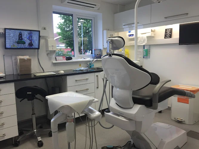 Apollo Dental Health Clinic Ltd. - Dental clinic in Southend-on-Sea