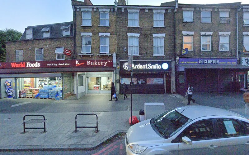 Dodiha S - Dental clinic in London