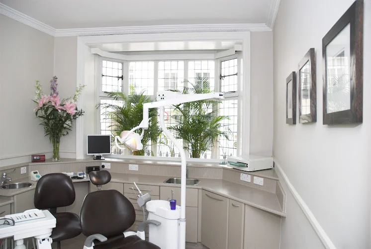 Stanhope Place Dental Practice - Dentist W2 W1 SW1 - Dentist in London