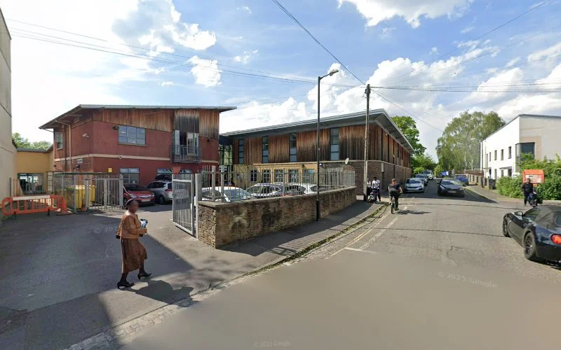 Dental Access Centre - Dental clinic in Bristol