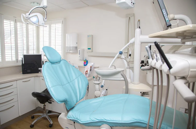 Harpenden Smiles Dental Studio - Dental clinic in Harpenden