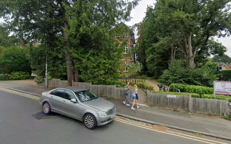 G Campbell - Wayside Dental Practice - Dental clinic in Harpenden