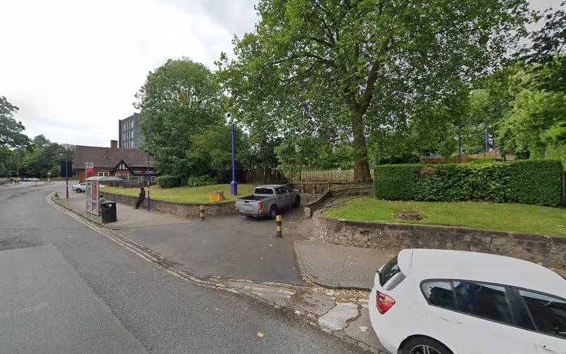 Tennet Dr Robert - Dental clinic in Birmingham