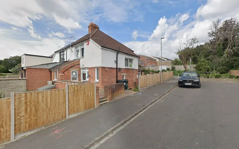 Farlington Dental Practice - Dental clinic in Portsmouth