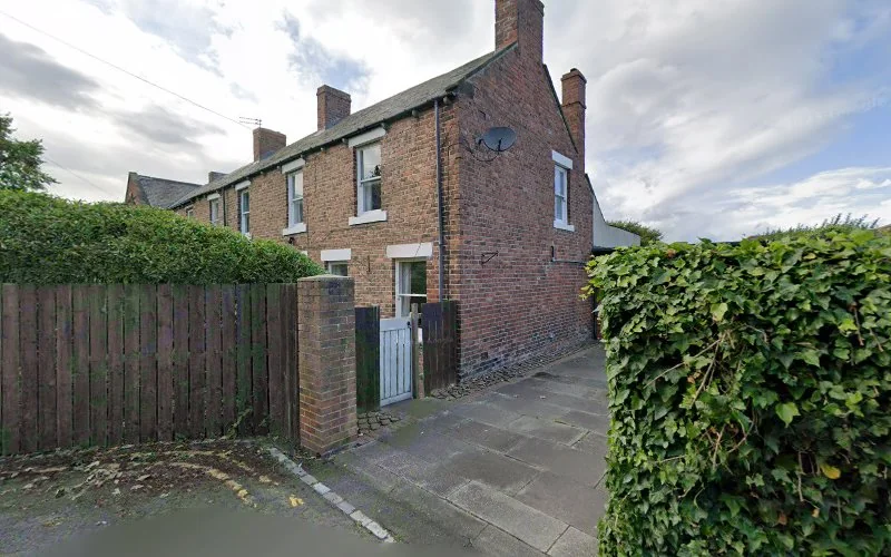 Barr C J - Dental clinic in Ashington