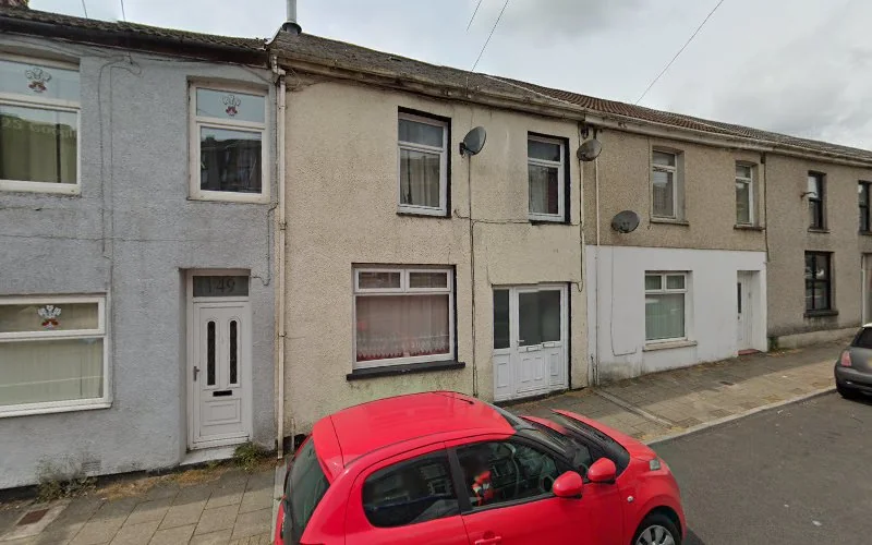 Pontycymer Dental Surgery - Dental clinic in Bridgend