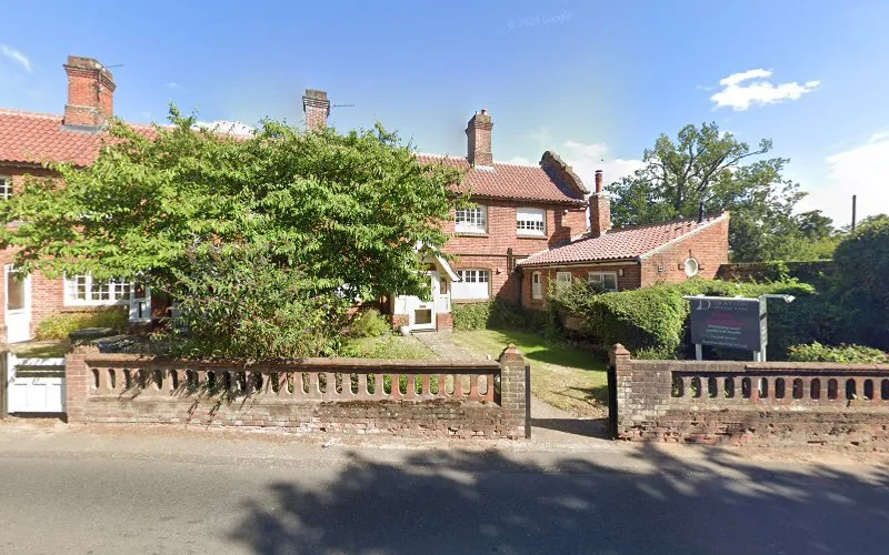 Carmen Pop - Dentist in Norwich