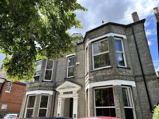 Alma Road Dental - Dentist in Windsor