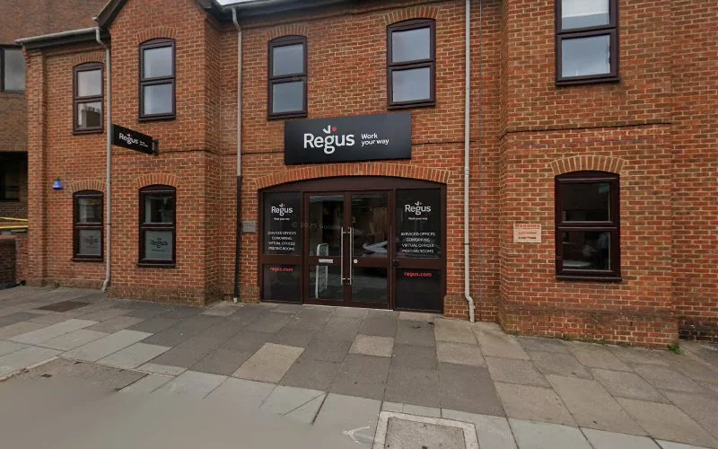 UK Family Mediation Service Newbury - Dental clinic in Newbury