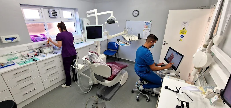 Newick Dental Practice - Dental clinic in Brighton