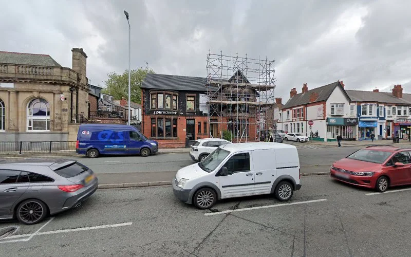 Dr AJ Khan - Dental clinic in Liverpool