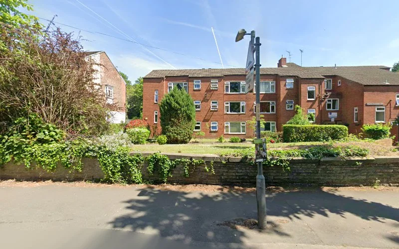 Mr R Hunter James - Dental clinic in Manchester