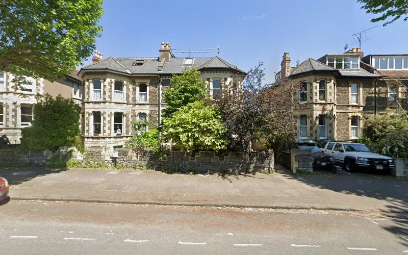 Barker A - Dental clinic in Bristol