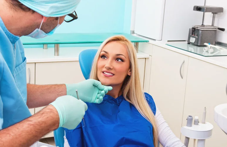 Magpies Dental & Implant Clinic - Dentist in Heathfield