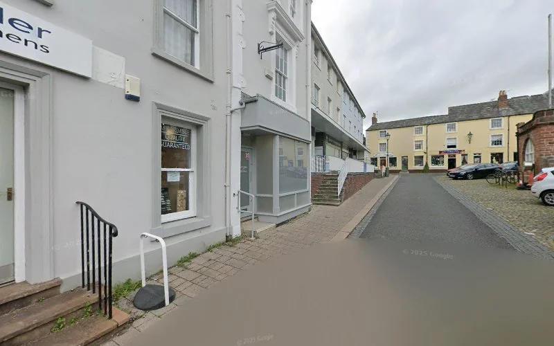 Goodteeth Dental Surgery - Dentist in Brampton