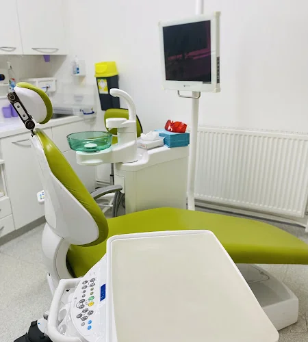 Advanced Dental Aesthetics - Cosmetic dentist in Southend-on-Sea