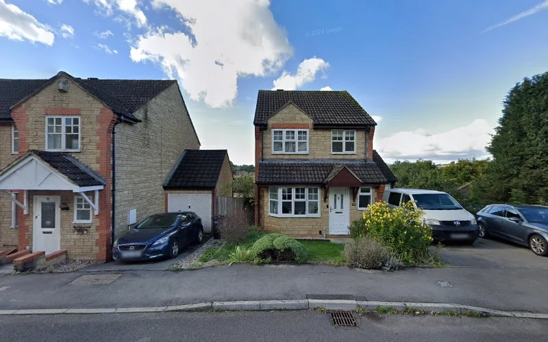 Bowles D V - Dental clinic in Radstock