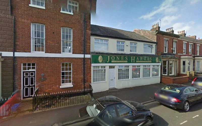 Crown Track Dental Practice - Dental clinic in Fleetwood