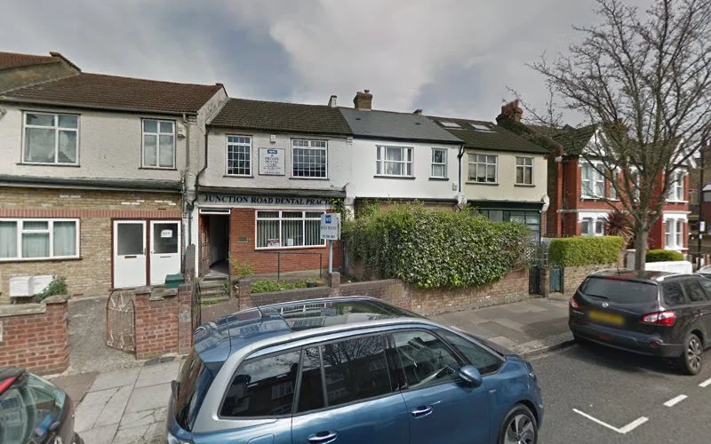 Junction Road Dental Practice - Dental clinic in London